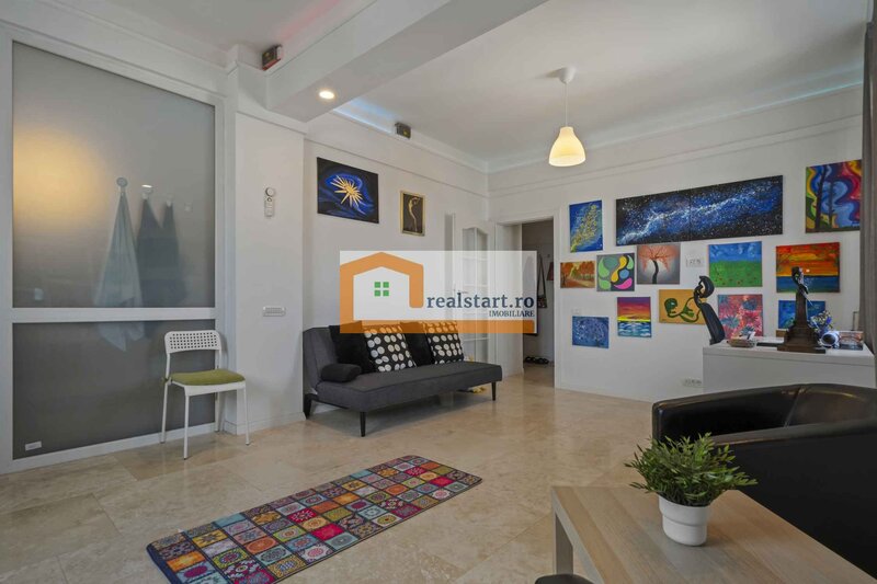 Piata Romana, Vedere spectaculoasa, Renovat total, inclusiv instalatii